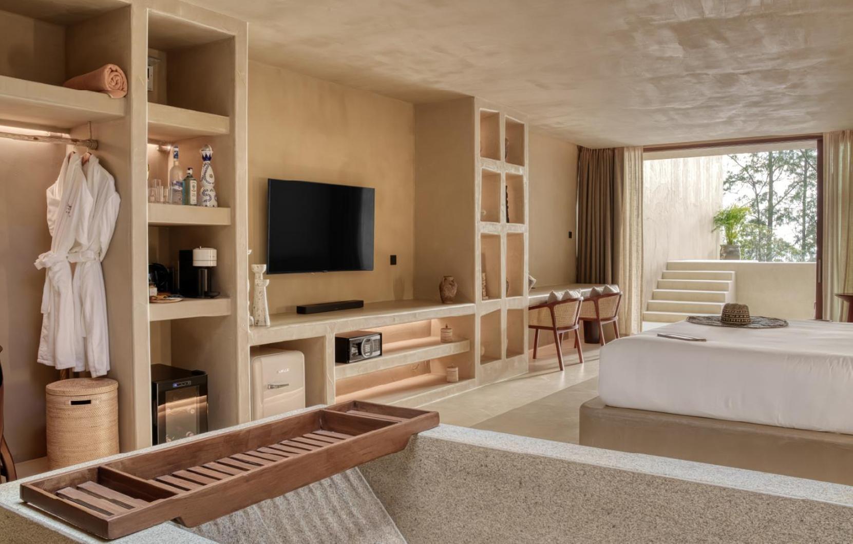 Cafe Del Mar Phuket - Suite & Penthouse Kamala Beach Room photo